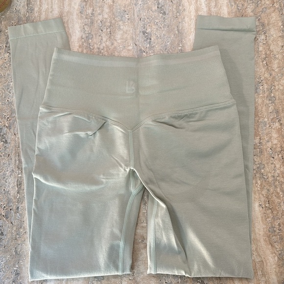 Buffbunny Collection Pants - BuffBunny BBL Seamless Legging - Pistachio